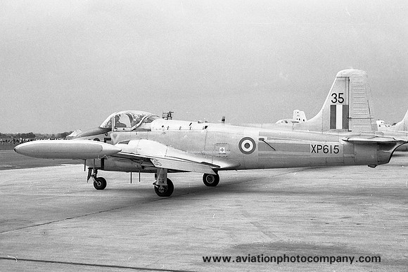RAF 1 Flying Training School Hunting Jet Provost T.4 XP615/35 (1967)