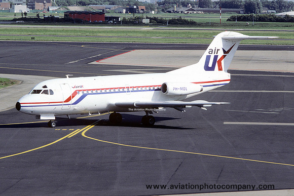 Air UK Fokker F-28-1000 Fellowship PH-MOL (1985)