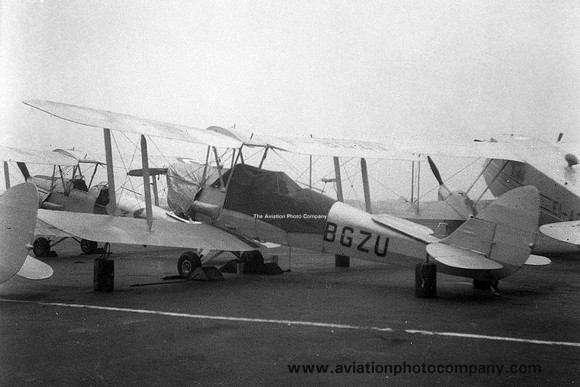 De Havilland Tiger Moth F-BGZU