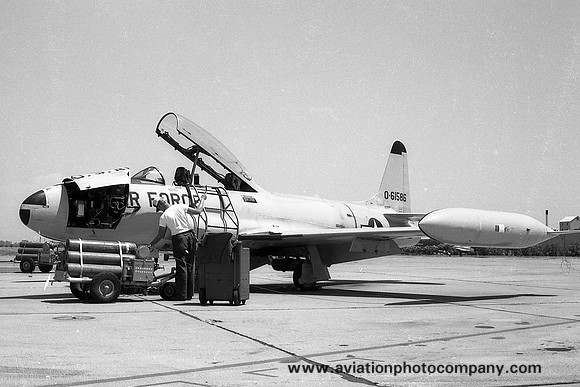 USAF California Air National Guard 194th Fighter Interceptor Squadron Lockheed T-33A Shooting Star 56-1586 (1975)