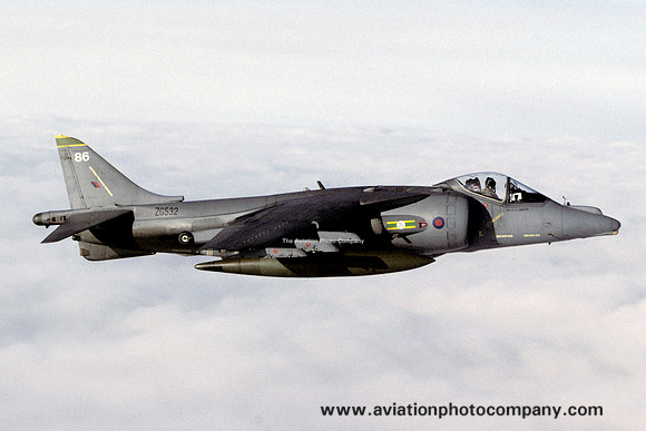 RAF 3 Squadron BAE Harrier GR.7 ZG532/86 (1998)