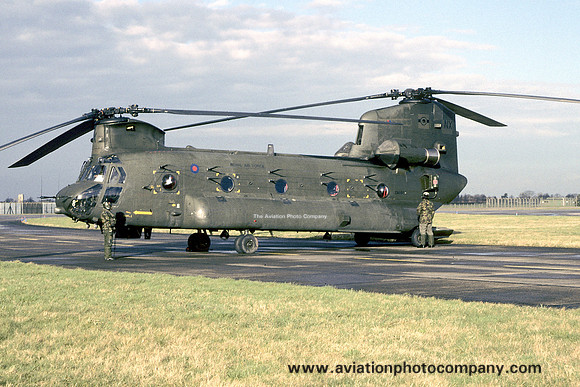 RAF 27 Squadron Vertol Chinook HC.2 ZH680/NX (1998)