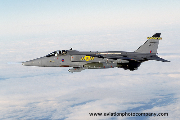 RAF 54 Squadron Sepecat Jaguar GR.1 XZ112/GA (1998)