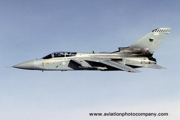 RAF 43 Squadron Panavia Tornado F.3 ZE968/GN (1998)