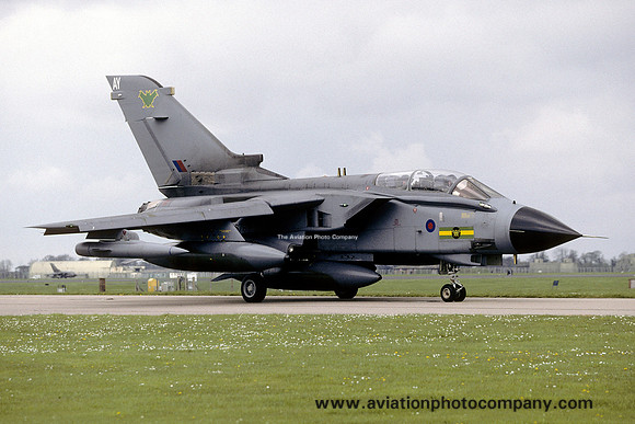 RAF 9 Squadron Panavia Tornado GR.1 ZG769/AY (1998)