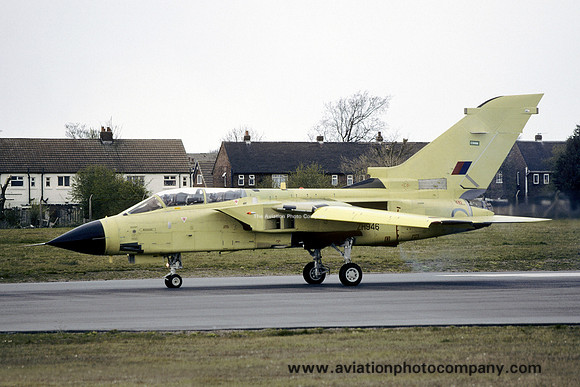 Saudi Arabian Air Force Panavia Tornado IDS ZH946 at Warton (1998)
