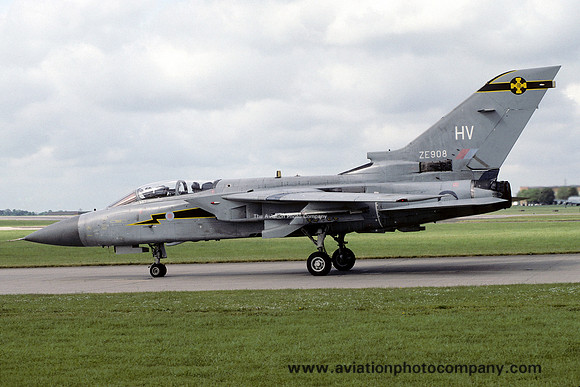 RAF 111 Squadron Panavia Tornado F.3 ZE908/HV (1998)