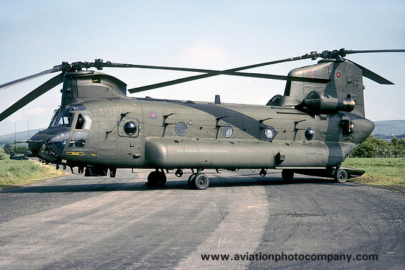 RAF 18 Squadron Vertol Chinook HC.2 ZA681/ED (1998)