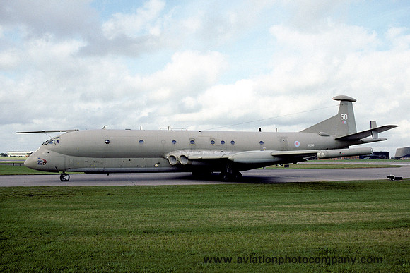 RAF Kinloss Strike Wing Hawker Siddeley Nimrod MR.2 XV250 (1998)
