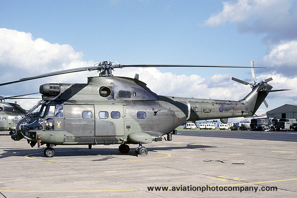RAF 33 Squadron Westland Puma HC.1 XW200/NC (1998)