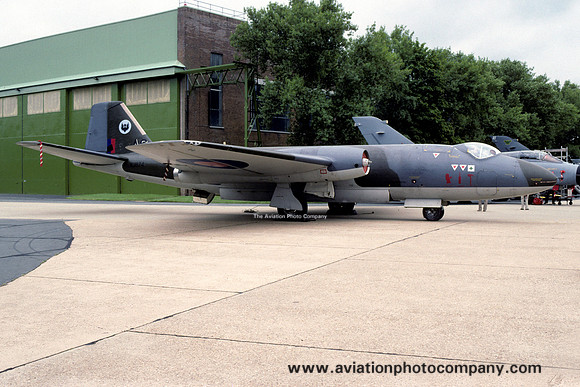 RAF 39 Squadron English Electric Canberra T.4 WJ874/AS (1998)