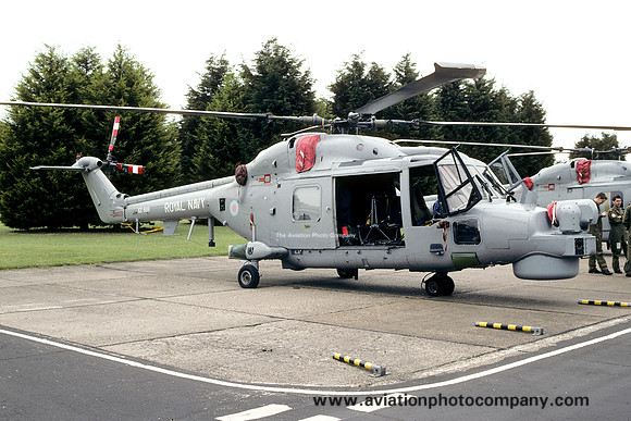 Royal Navy 815 Squadron Westland Lynx HMA.8 XZ689 (1998)