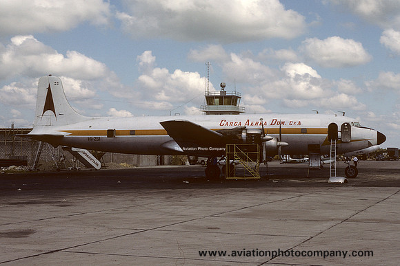 Carga Aerea Domincana Douglas HI-251 (1978)