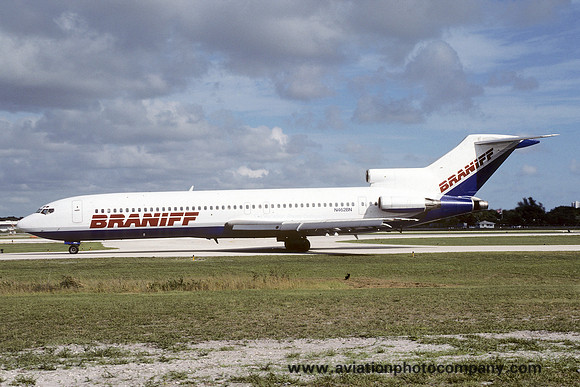 Braniff International Airways Boeing 727-227(A) N462BN (1986)