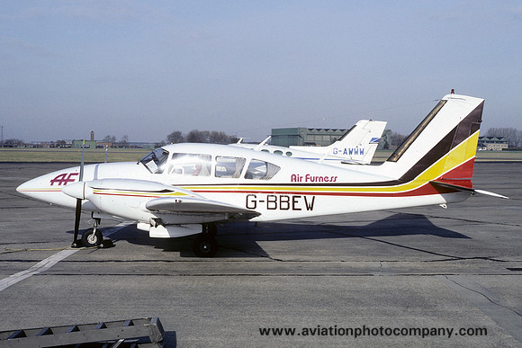 Air Furness Piper PA-23-250 Aztec E G-BBEW (1986)