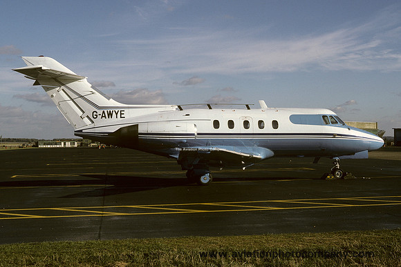 Rolls-Royce Ltd Hawker Siddeley HS125-1B G-AWYE (1985)