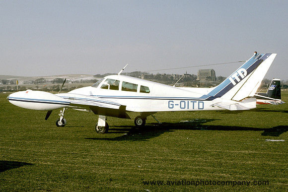 ITD Cessna 310F G-OITD at Shoreham (1986)