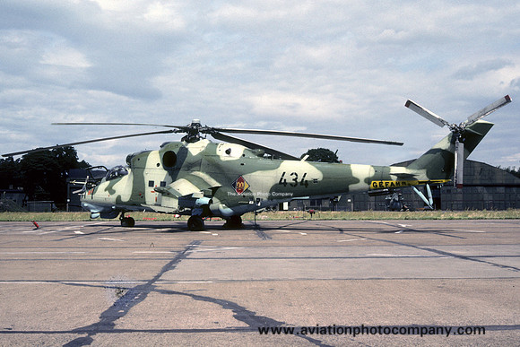 East German Air Force KHG5 Mil Mi-24D 434 (1990)