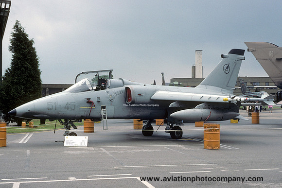 Italian Air Force 51 Stormo Aeritalia AMX MM7109/51-45 at RAF Cottesmore (1991)