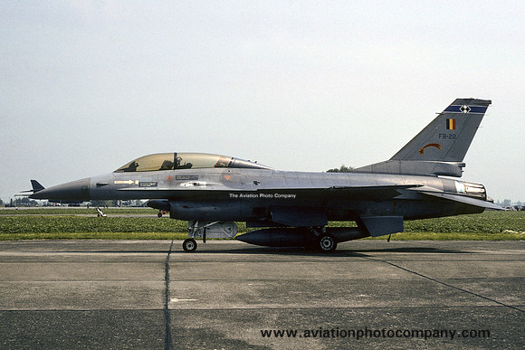 Belgian Air Force 2 Wing 2 Sml GD F-16B Fighting Falcon FB-22 (1991)