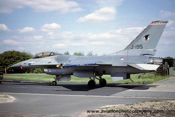 Dutch Air Force 311 Squadron GD F-16A Fighting Falcon J-195 (1991)