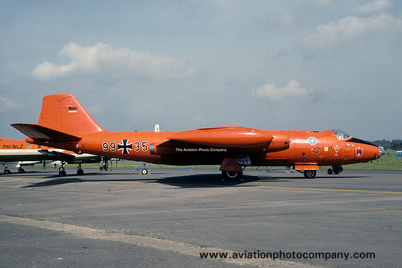 German Air Force ETD61 English Electric Canberra B.2 99+35 (1991)