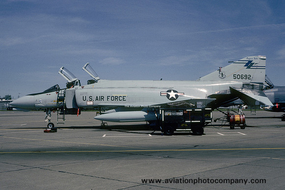 USAF New York ANG 136 FIS McDonnell F-4D Phantom 65-0692 (1988)