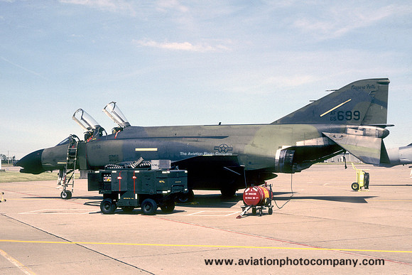 USAF New York ANG 136 FIS McDonnell F-4D Phantom 65-0699 (1988)