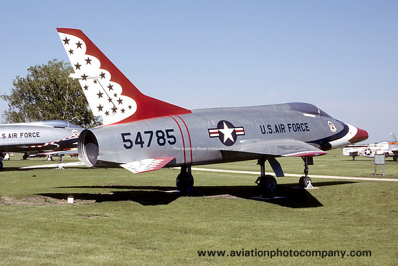 USAF Thunderbirds North American F-100C Super Sabre 54-1785 displayed at Chanute AFB (1988)