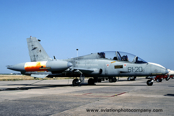 Italian Air Force 61 Stormo Aermacchi MB-339CD MM55055/61-20 (2007)