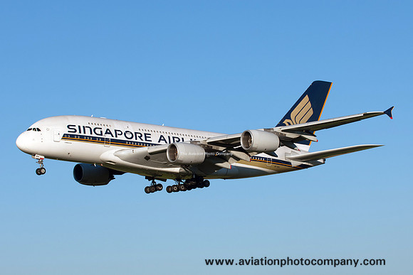 Singapore Airlines Airbus A380-841 9V-SKH (2016)