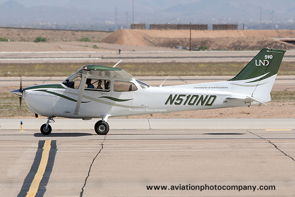 University of North Dakota Cessna 172S N510ND (2015)
