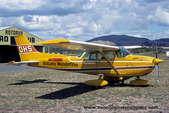 Cessna 172M ZK-DHS (1978)