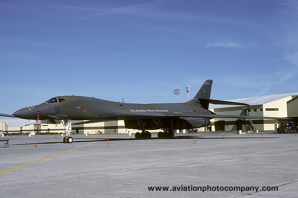 USAF 319 BW Rockwell B-1B Lancer 86-0110 (1988)
