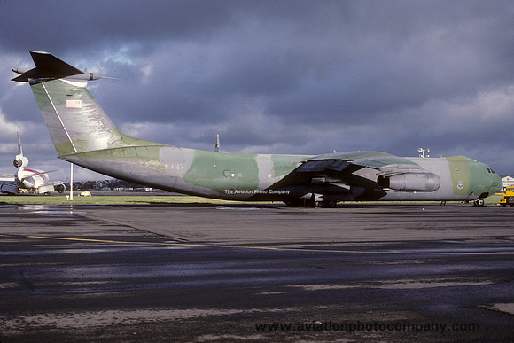 USAF 63 MAW Lockheed C-141B Starlifter 66-0156 at Prestwick (1990)
