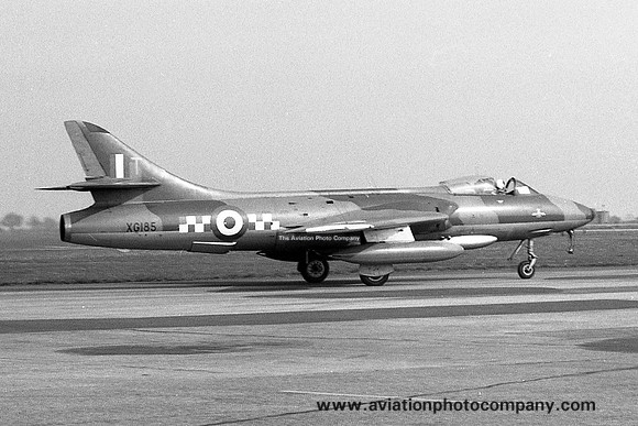 RAF 19 Squadron Hawker Hunter F.6 XG185/T (1957)