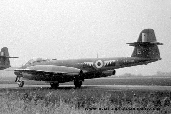 RAF 610 Squadron Gloster Meteor F.8 VZ482 (1956)