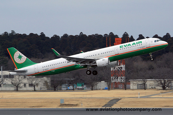 EVA Air Airbus A321-200 B-16207 (2015)