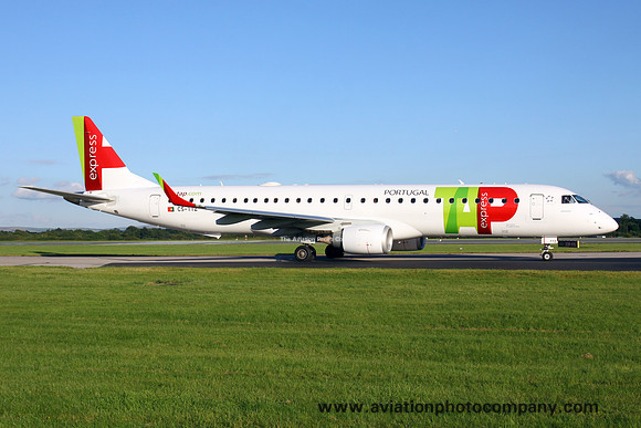 TAP Express Embraer ERJ-195 CS-TTZ at Manchester IAP (2017)