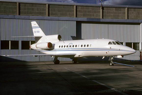 Air Luxor Dassault Falcon 900B CS-DDI (2001)