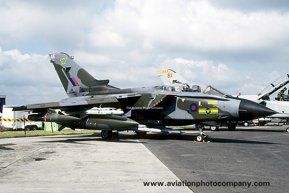 RAF 9 Squadron Panavia Tornado GR.1 ZD748/AK (1998)