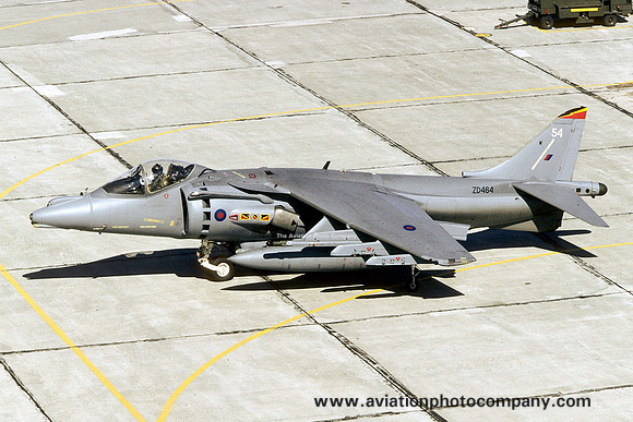 RAF 4 Squadron BAE Harrier GR.7 ZD464/54 at NAS Norfolk (1998)