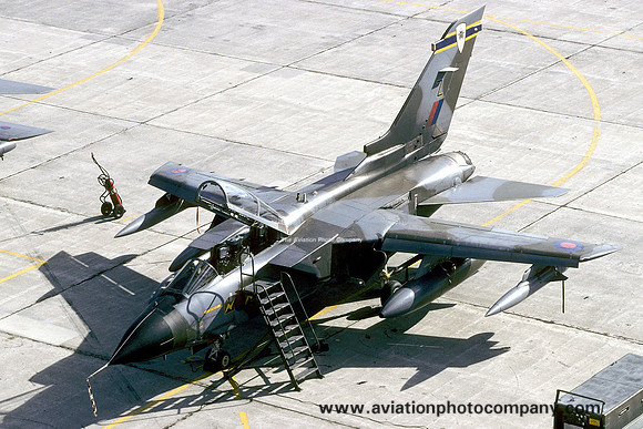 RAF 13 Squadron Panavia Tornado GR.1 ZA609/Z (1998)