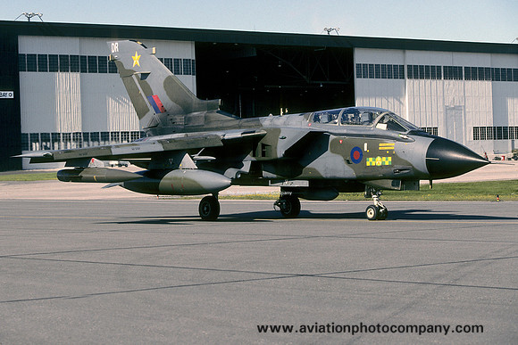 RAF 31 Squadron Panavia Tornado GR.1 ZD850/DR (1998)