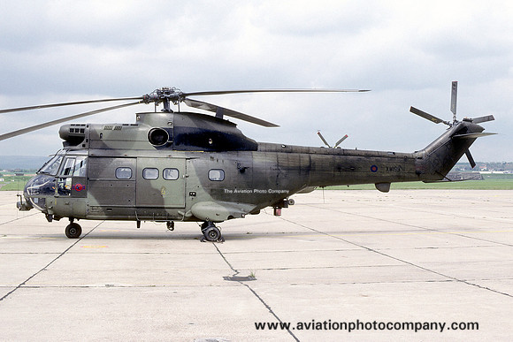 RAF 72 Squadron Westland Puma HC.1 XW199/AE (1998)