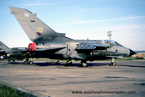 RAF 15 Squadron Panavia Tornado GR.1 ZA612/TZ at RAF Lossiemouth (1998)
