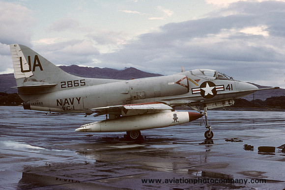 US Navy VC-1 Douglas A-4B Skyhawk 142865/UA-41