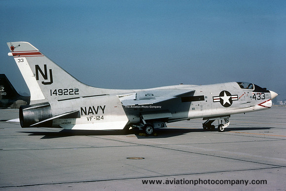 US Navy VF-124 Grumman F-8J Crusader 149222/NJ-433