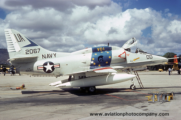 US Navy VC-1 Douglas A-4E Skyhawk 152067/UA-00