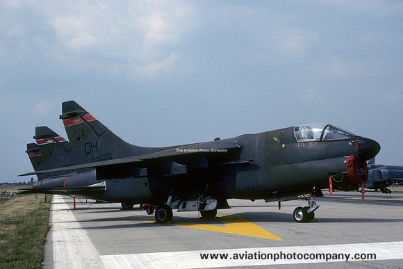 USAF Ohio ANG 162 TFS LTV A-7D 71-0359/OH (1988)